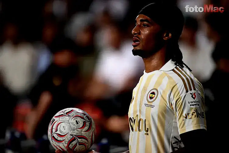 Fenerbahçe'de Archie Brown'dan transfer açıklaması! 2 fenerbahcede archie browndan transfer aciklamasi 0 jzuS11YN