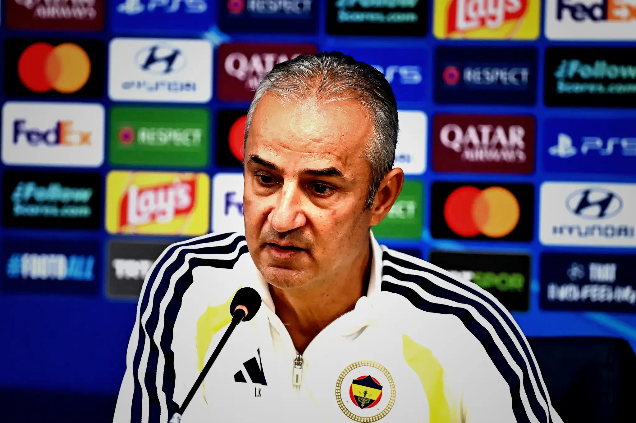 Fenerbahçe'de Aziz Yıldırım kararını verdi! Derbi kaybedilirse o gelecek 16 fenerbahcede aziz yildirim kararini verdi derbi kaybedilirse o gelecek 14 JOUD3QlT