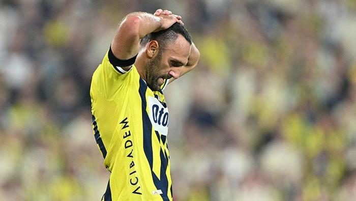 fenerbahcede aziz yildirim kuplere bindi bir daha gormeyecegim 0 tlW1vZQu