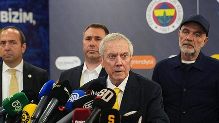 fenerbahcede aziz yildirim kuplere bindi bir daha gormeyecegim 3 ZWG2JbZM