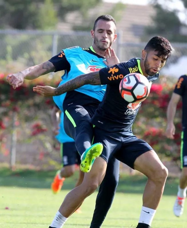 Fenerbahçe'de Brezilya bombası! Golcü için düğmeye basıldı 9 fenerbahcede brezilya bombasi golcu icin dugmeye basildi 7 qfrCOOK8
