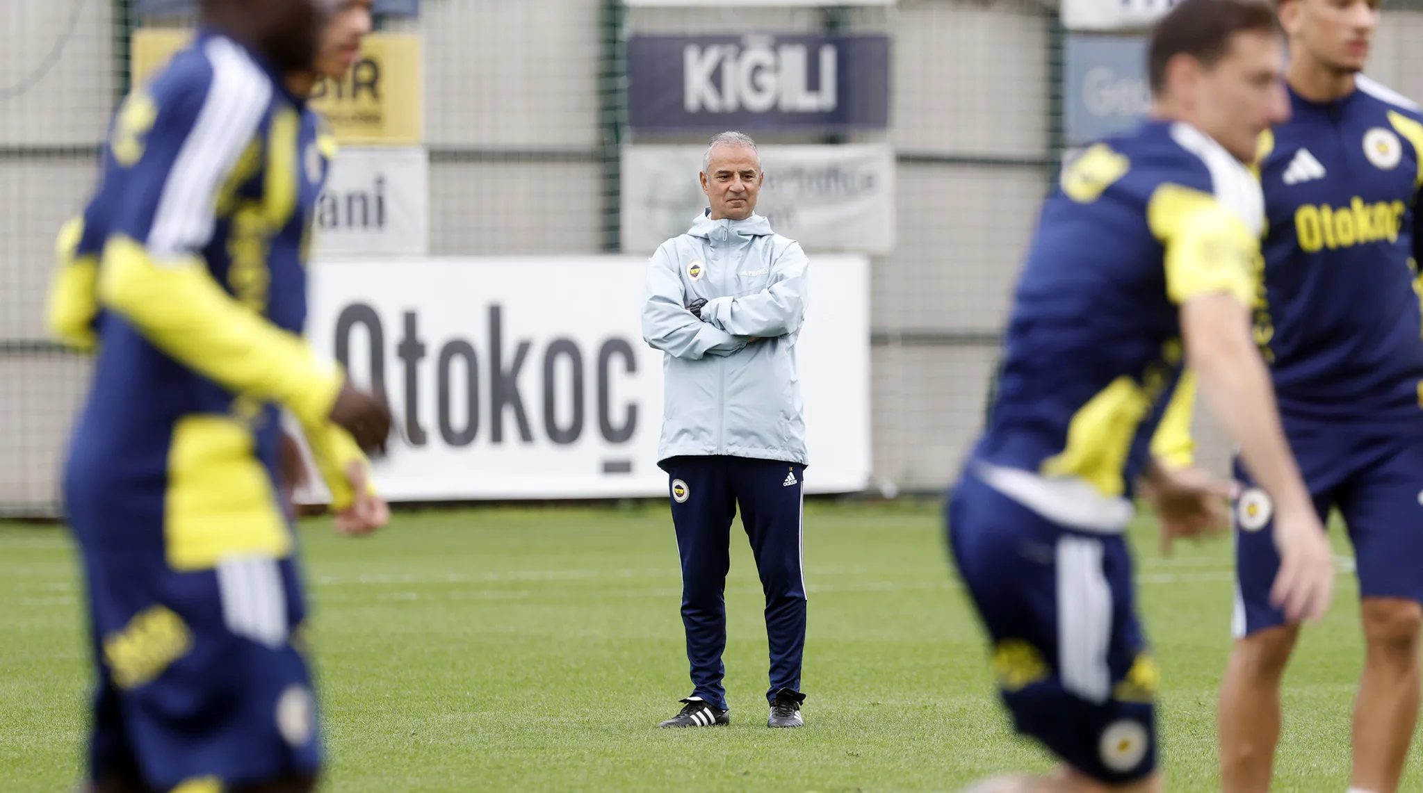Fenerbahçe'de büyük şok! Ulusal kadroda sakatlandı ve... 5 fenerbahcede buyuk sok ulusal kadroda sakatlandi ve 3 8fyuKjmk