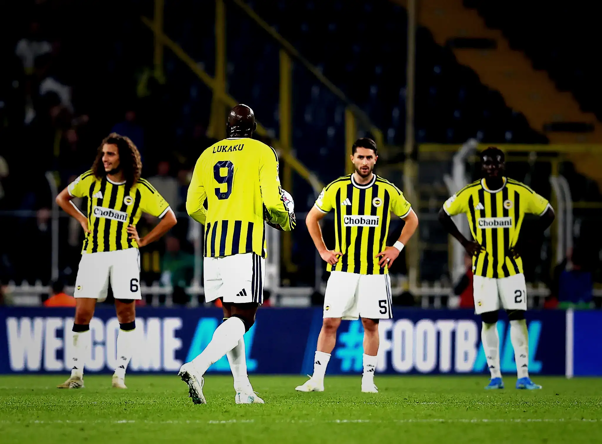 Fenerbahçe'de gruptan birinci o gidecek! Slavia Prag beraberliği sonrası... 2 fenerbahcede gruptan birinci o gidecek slavia prag beraberligi sonrasi 0 Rbu7NXnK
