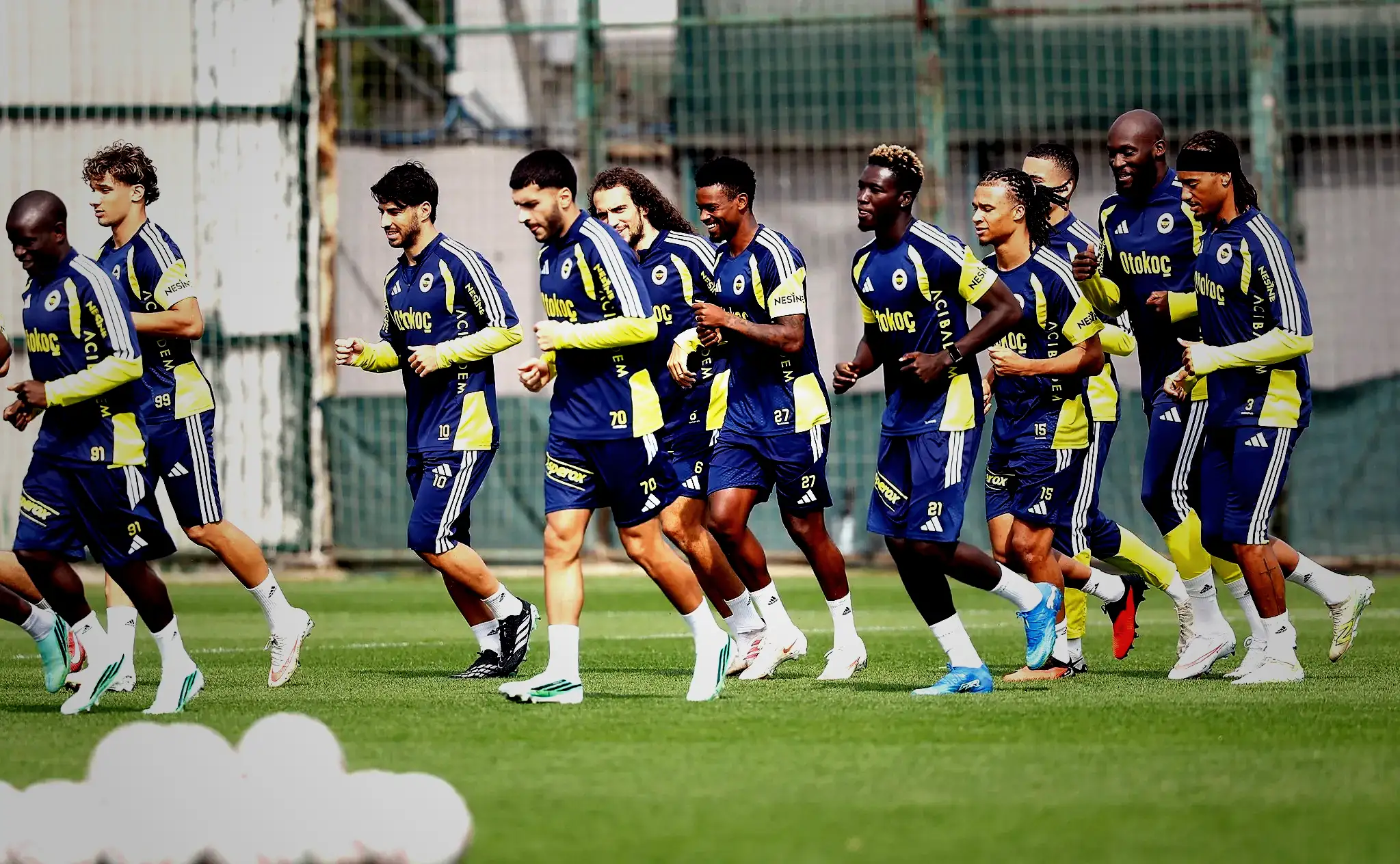 Fenerbahçe'de gruptan birinci o gidecek! Slavia Prag beraberliği sonrası... 19 fenerbahcede gruptan birinci o gidecek slavia prag beraberligi sonrasi 17