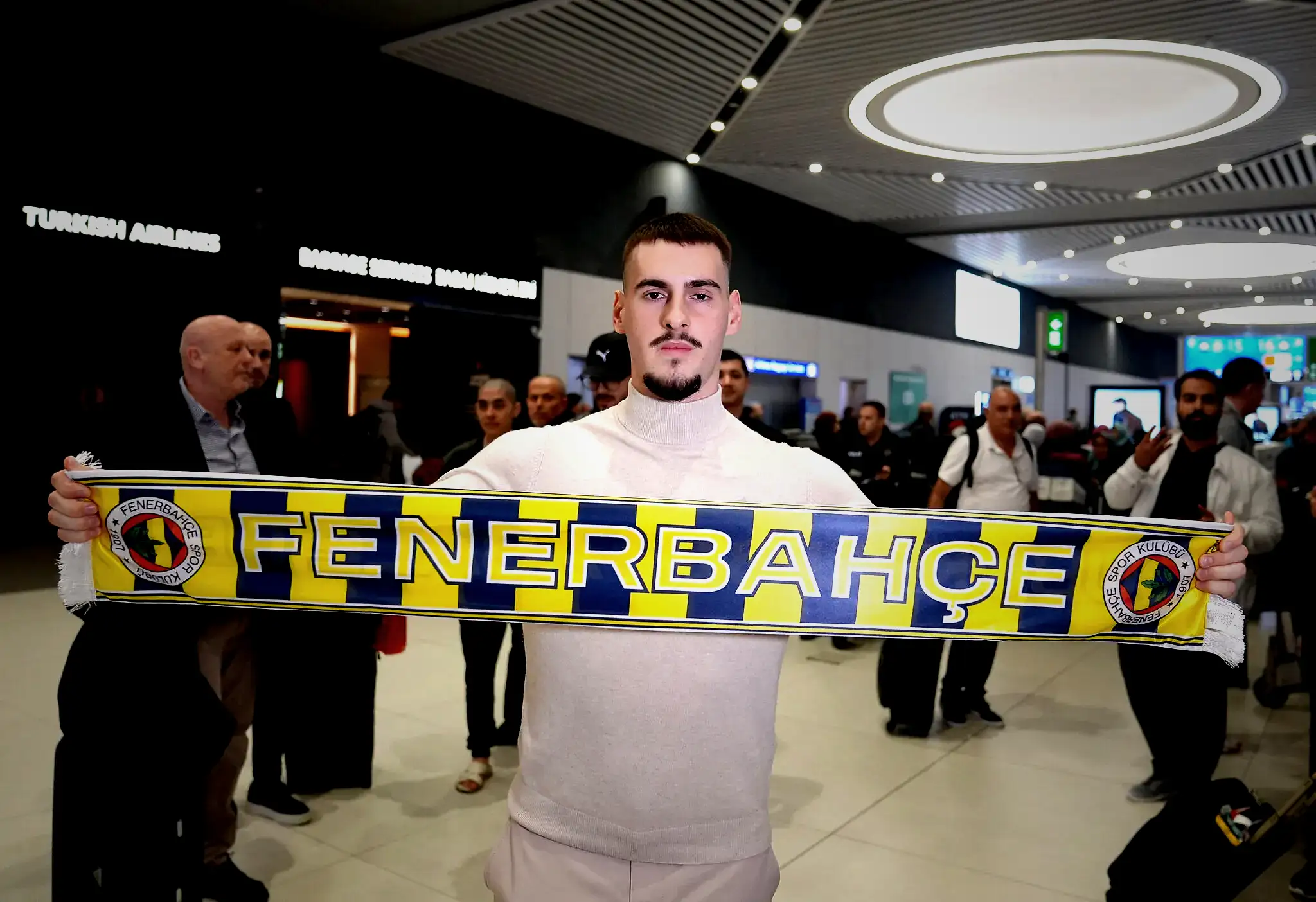 Fenerbahçe'de gruptan birinci o gidecek! Slavia Prag beraberliği sonrası... 10 fenerbahcede gruptan birinci o gidecek slavia prag beraberligi sonrasi 8 4tVFvdeQ