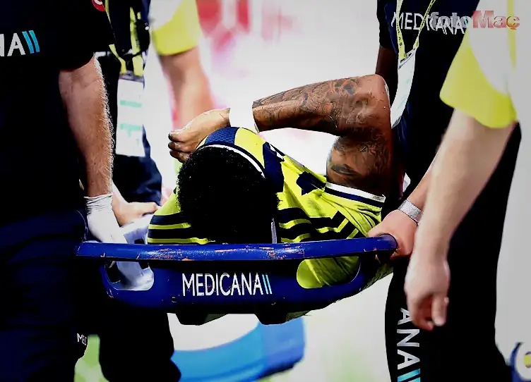 Fenerbahçe'de Jayden Oosterwolde gelişmesi! Dönemin ikinci yarısında... 4 fenerbahcede jayden oosterwolde gelismesi donemin ikinci yarisinda 2 FqqalSL1