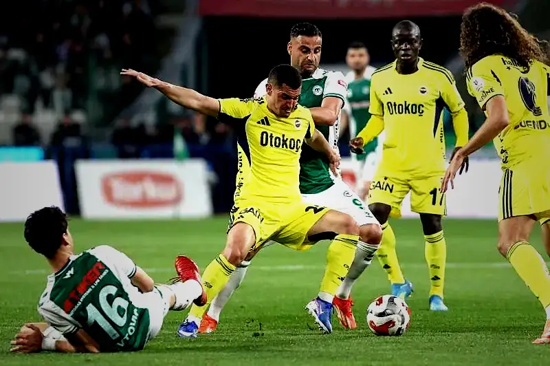 Fenerbahçe’de Levent Mercan’a Bundesliga kancası! Ocak ayında teklif geliyor 12 fenerbahcede levent mercana bundesliga kancasi ocak ayinda teklif geliyor 10 1ZHE8XvI