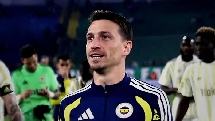 Fenerbahçe'de Mert Hakan Yandaş'tan duygusal paylaşım! Rizespor galibiyeti sonrası paylaştı: 'Asla pes etmedim' 7 fenerbahcede mert hakan yandastan duygusal paylasim rizespor galibiyeti sonrasi paylasti asla pes etmedim 5 hpfAsjEr