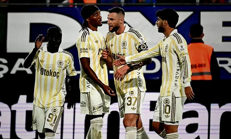 Fenerbahçe'de ocak ayında şok ayrılık! Canlı yayında duyurdu... 1 fenerbahcede ocak ayinda sok ayrilik canli yayinda duyurdu MQNLTdMg