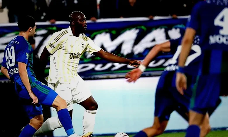 Fenerbahçe'de Romelu Lukaku şoku! Aston Villa öncesi sakatlık... 1 fenerbahcede romelu lukaku soku aston villa oncesi sakatlik PKBlnnHZ