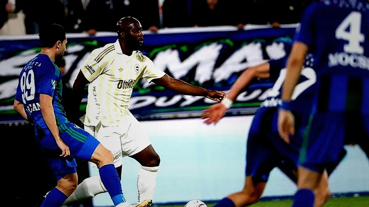 Fenerbahçe'de Romelu Lukaku şoku! Aston Villa öncesi sakatlık... 7 fenerbahcede romelu lukaku soku aston villa oncesi sakatlik PKBlnnHZ