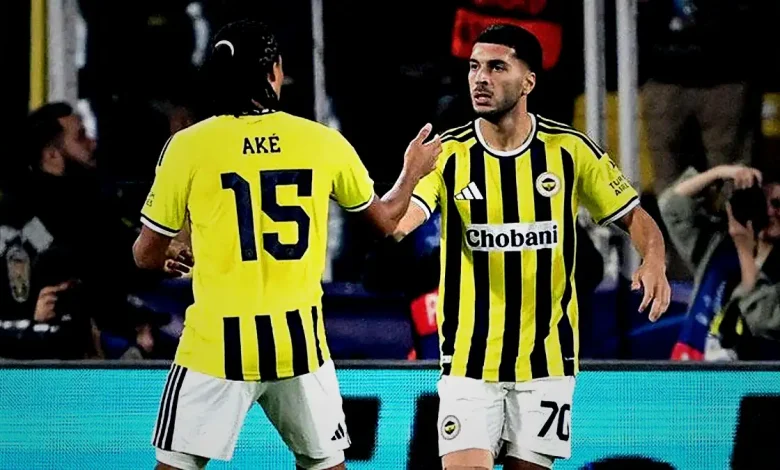 fenerbahcede sakatlik yildiz oyuncu slavia prag macina devam edemedi DxcaFrVW