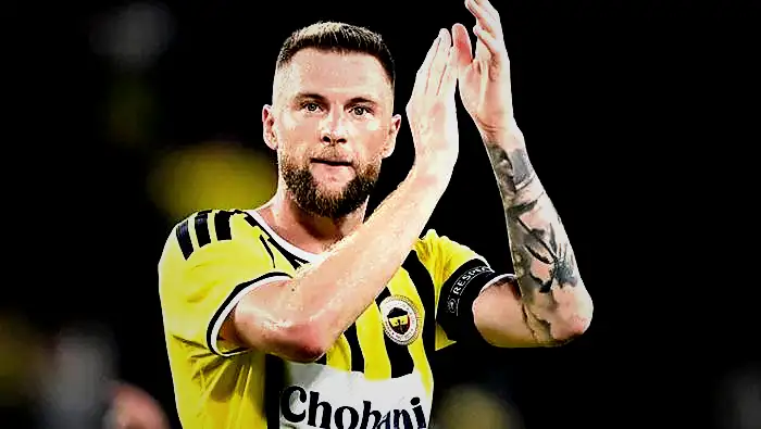 Fenerbahçe'de Skriniar alarmı! Rizespor maçında oynayacak mı? 3 fenerbahcede skriniar alarmi rizespor macinda oynayacak mi 1 dsINAK32