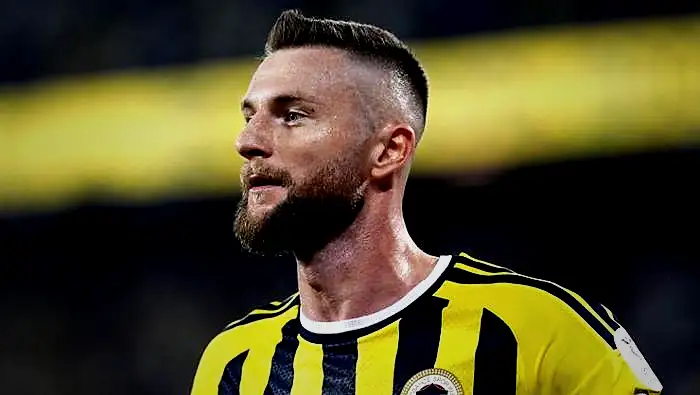 Fenerbahçe'de Skriniar alarmı! Rizespor maçında oynayacak mı? 5 fenerbahcede skriniar alarmi rizespor macinda oynayacak mi 3 ug7C78fC