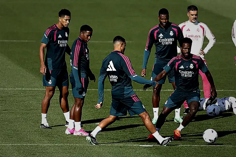 Fenerbahçe'den Real Madrid'e sürpriz çıkarma! Transfer için harekete geçiliyor 10 fenerbahceden real madride surpriz cikarma transfer icin harekete geciliyor 8 C2E2Cukr