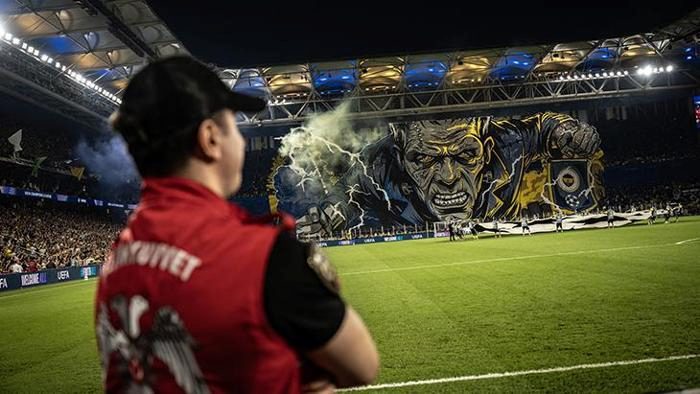 Fenerbahçe'den Roma maçında Frankenstein koreografisi 4 fenerbahceden roma macinda frankenstein koreografisi 2 e2Q9hLqt