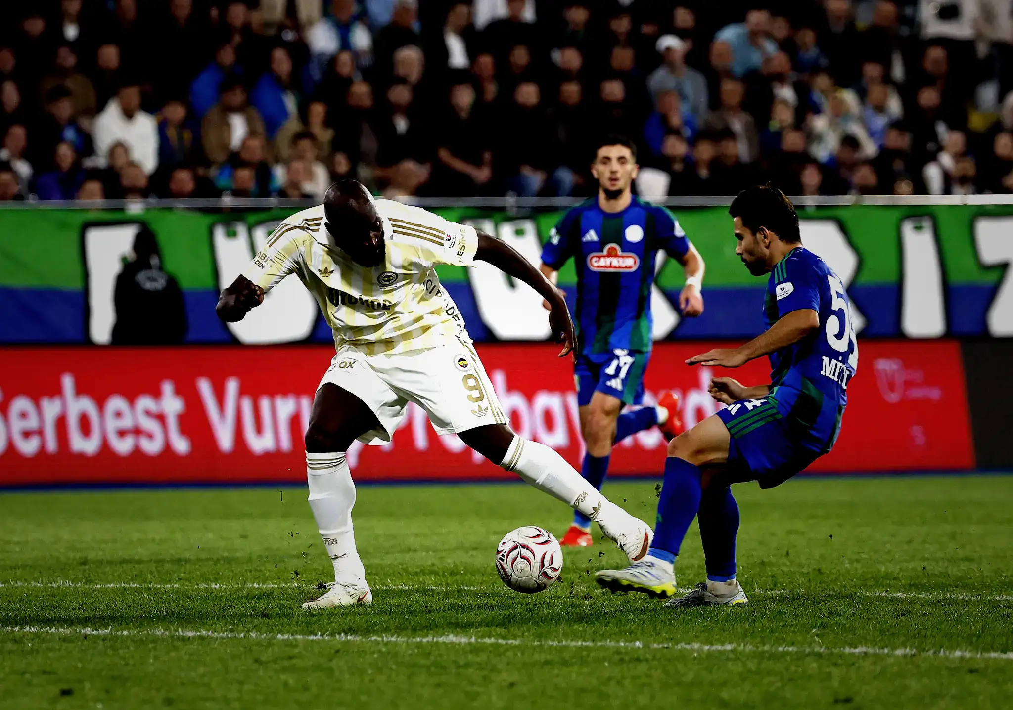fenerbahceli yildizdan buyuk fedakarlik mac sonu gercek ortaya cikti 6 jENWjMsf