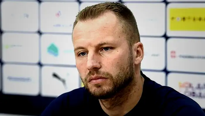 Fenerbahçe’nin eski yıldızı Kadlec’ten sert kelamlar ‘Konsepti olmayan, amatörce yönetilen…’ 4 fenerbahcenin eski yildizi kadlecten sert kelamlar konsepti olmayan amatorce yonetilen 2 SYQeFUYc