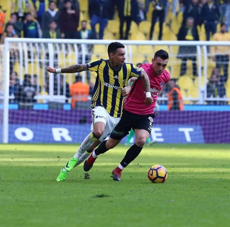 fenerbahcenin eski yildizindan flas itiraf ayrilmam icin tehditler aldim 1