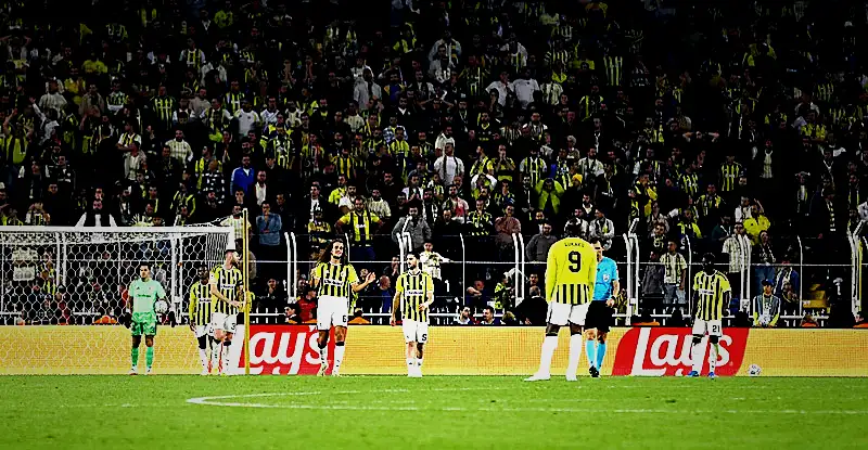 Fenerbahçe'nin Şampiyonlar Ligi'nde kaçırdığı dev gelir ortaya çıktı! Slavia Prag beraberliği değerliye patladı 9 fenerbahcenin sampiyonlar liginde kacirdigi dev gelir ortaya cikti slavia prag beraberligi degerliye patladi 7