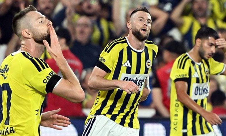 fenerbahcenin yildizi milan skriniar sahneye cikti 14 yil bir birinci gerceklesti vQ8QhCmc