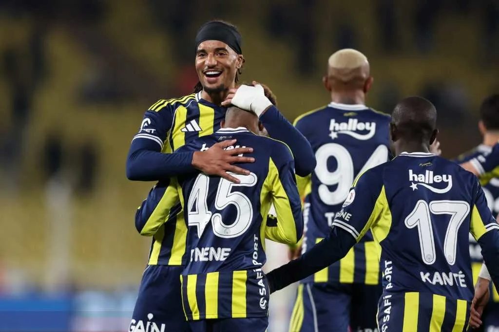 Fenerbahçe'nin yıldızına Ada'dan transfer kancası! İşte sarı-lacivertlilerin talebi 12 fenerbahcenin yildizina adadan transfer kancasi iste sari lacivertlilerin talebi 10 OpXnWOQR