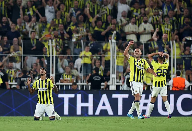 Fenerbahçe'nin yıldızına Ada'dan transfer kancası! İşte sarı-lacivertlilerin talebi 8 fenerbahcenin yildizina adadan transfer kancasi iste sari lacivertlilerin talebi 6 4VTUWiAw