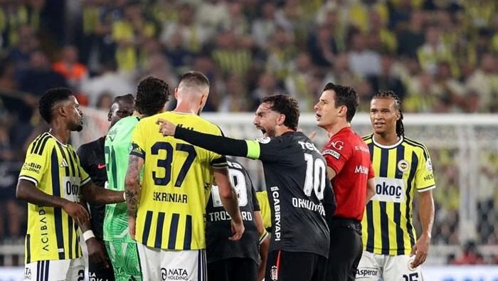 Fenerbahçe'ye Beşiktaş derbisi sonrası sert tenkitler: 'Özür dilemeyin icraat gösterin' | 'Kötü bir geceydi' 9 fenerbahceye besiktas derbisi sonrasi sert tenkitler ozur dilemeyin icraat gosterin kotu bir geceydi 3IDj6vNH