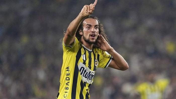 Fenerbahçe'ye Beşiktaş derbisi sonrası sert tenkitler: 'Özür dilemeyin icraat gösterin' | 'Kötü bir geceydi' 10 fenerbahceye besiktas derbisi sonrasi sert tenkitler ozur dilemeyin icraat gosterin kotu bir geceydi k5EltQaI