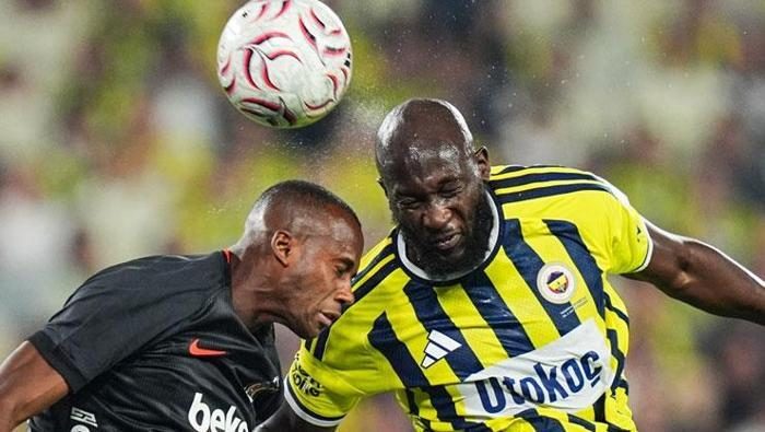 Fenerbahçe'ye Beşiktaş derbisi sonrası sert tenkitler: 'Özür dilemeyin icraat gösterin' | 'Kötü bir geceydi' 4 fenerbahceye besiktas derbisi sonrasi sert tenkitler ozur dilemeyin icraat gosterin kotu bir geceydi wbVrDXf6