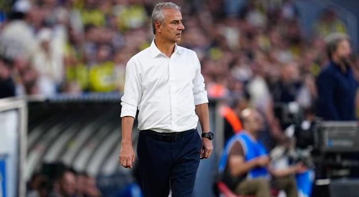 Fenerbahçe'yi milli ara sonrası zorlu maçlar bekliyor 1 fenerbahceyi milli ara sonrasi zorlu maclar bekliyor aGFW15XA