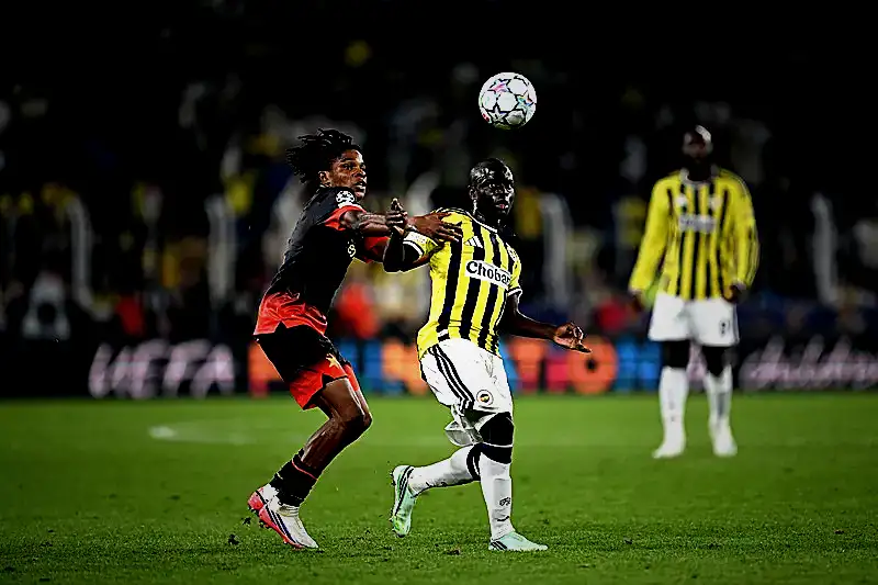 Fransızlardan Matteo Guendouzi'ye sert tenkit: Fenerbahçe'yi batırdı! 13 fransizlardan matteo guendouziye sert tenkit fenerbahceyi batirdi 11 4vR1zlyF