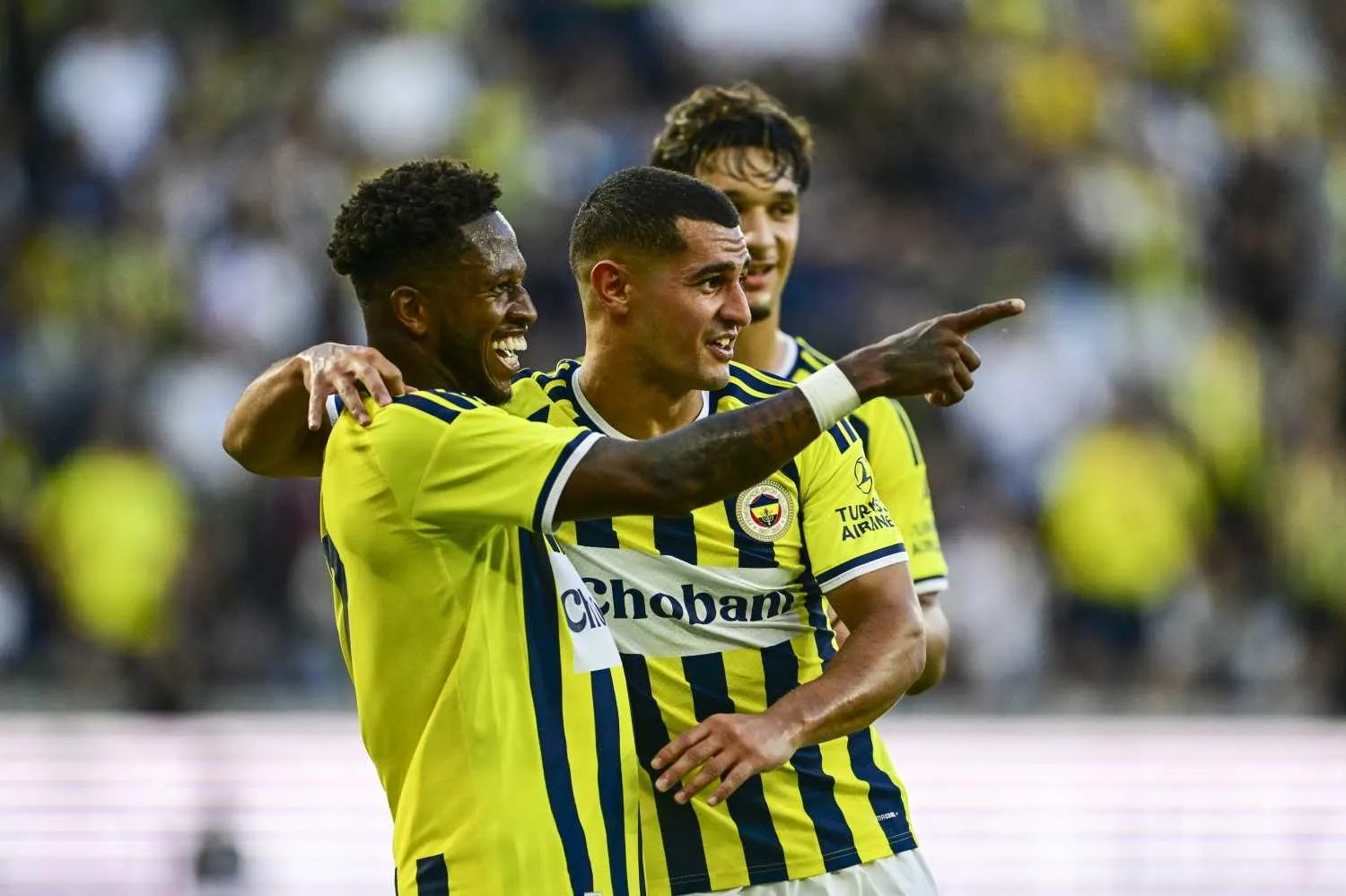 Fred'den flaş Jhon Duran sözleri! "Hiçbir şeyi takmıyor" 7 fredden flas jhon duran sozleri hicbir seyi takmiyor 5 VDWRLgYE