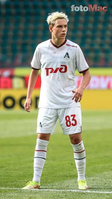 Galatasaray 2. transferine kavuşuyor! İstanbul'a geliş tarihi... 11 galatasaray 2 transferine kavusuyor istanbula gelis tarihi 9