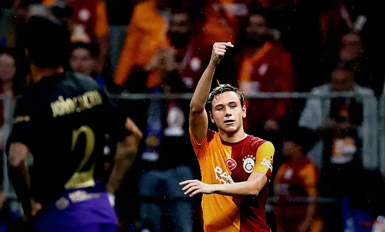 Galatasaray Barça karşısında Batrakov'la öne geçti! 1 galatasaray barca karsisinda batrakovla one gecti jHOhYTx7