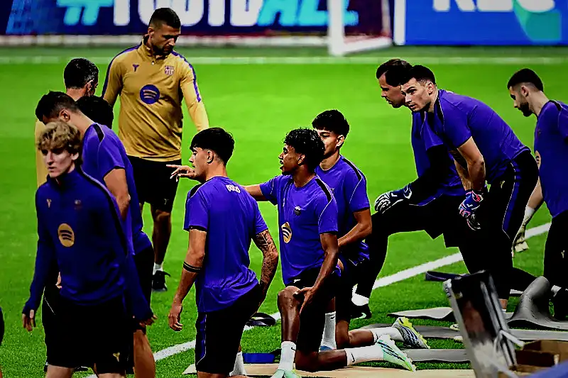 Galatasaray-Barcelona maçı için yapay zeka tahmini! İşte beklenen skor ve golcü adayları 5 galatasaray barcelona maci icin yapay zeka tahmini iste beklenen skor ve golcu adaylari 3 tRZJzvMc