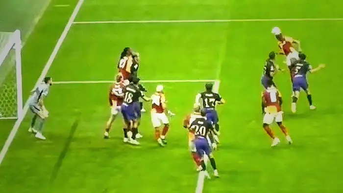 Galatasaray - Barcelona maçında iptal edilen gol kararı hakikat mu? Detaylı karşılık verdi: 'Son derece netti' 6 galatasaray barcelona macinda iptal edilen gol karari hakikat mu detayli karsilik verdi son