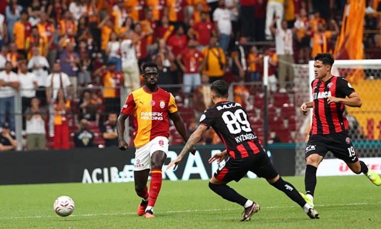 Galatasaray-Çorum FK maçında kırmızı itirazı! 1 galatasaray corum fk macinda kirmizi itirazi beSIGIYP