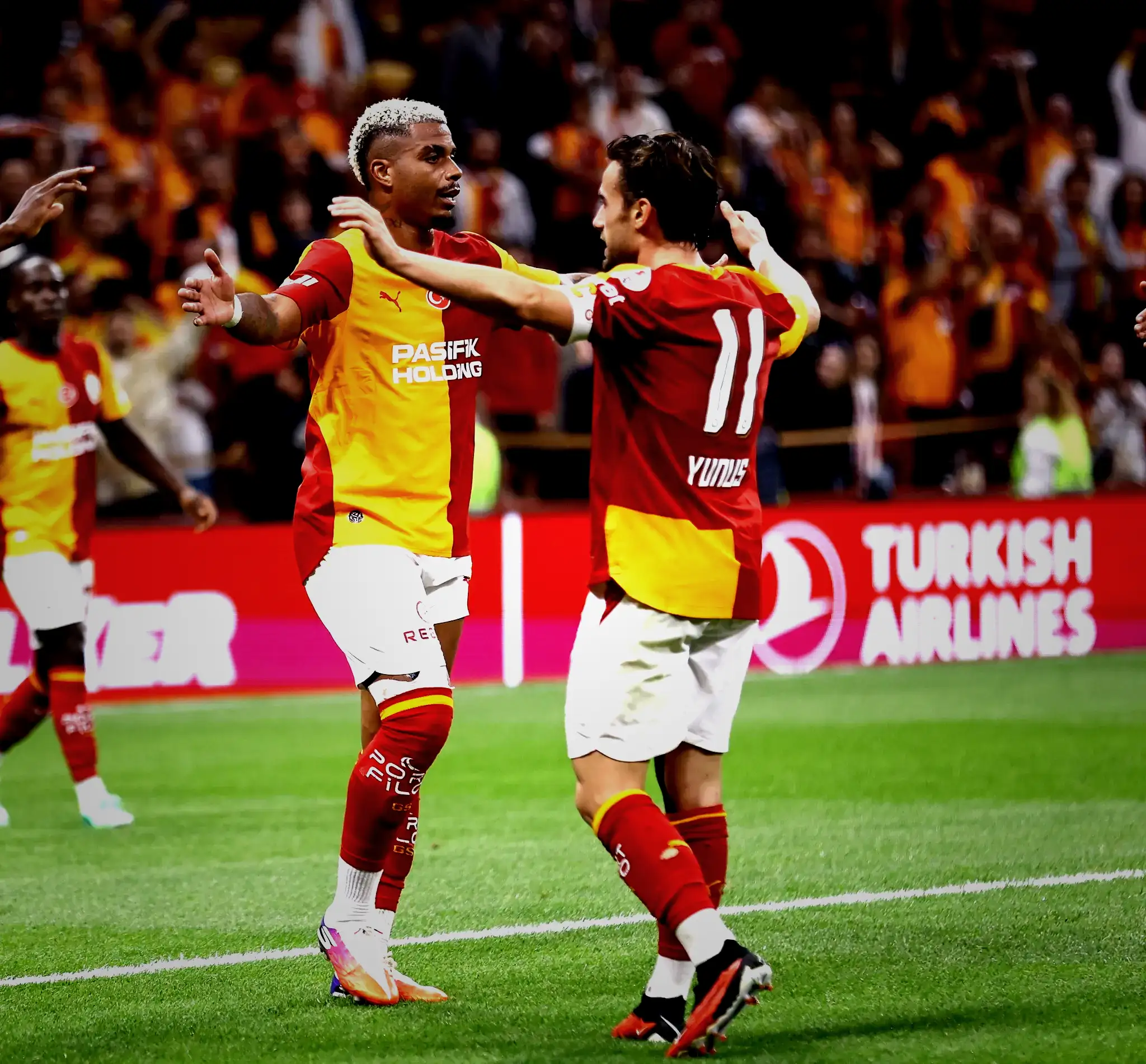 GALATASARAY HABERİ: Ahmet Çakar'dan kırmızı kart yorumu! Bariz gol talihi var mıydı? 12 galatasaray haberi ahmet cakardan kirmizi kart yorumu bariz gol talihi var miydi 10 TzsyBMnk
