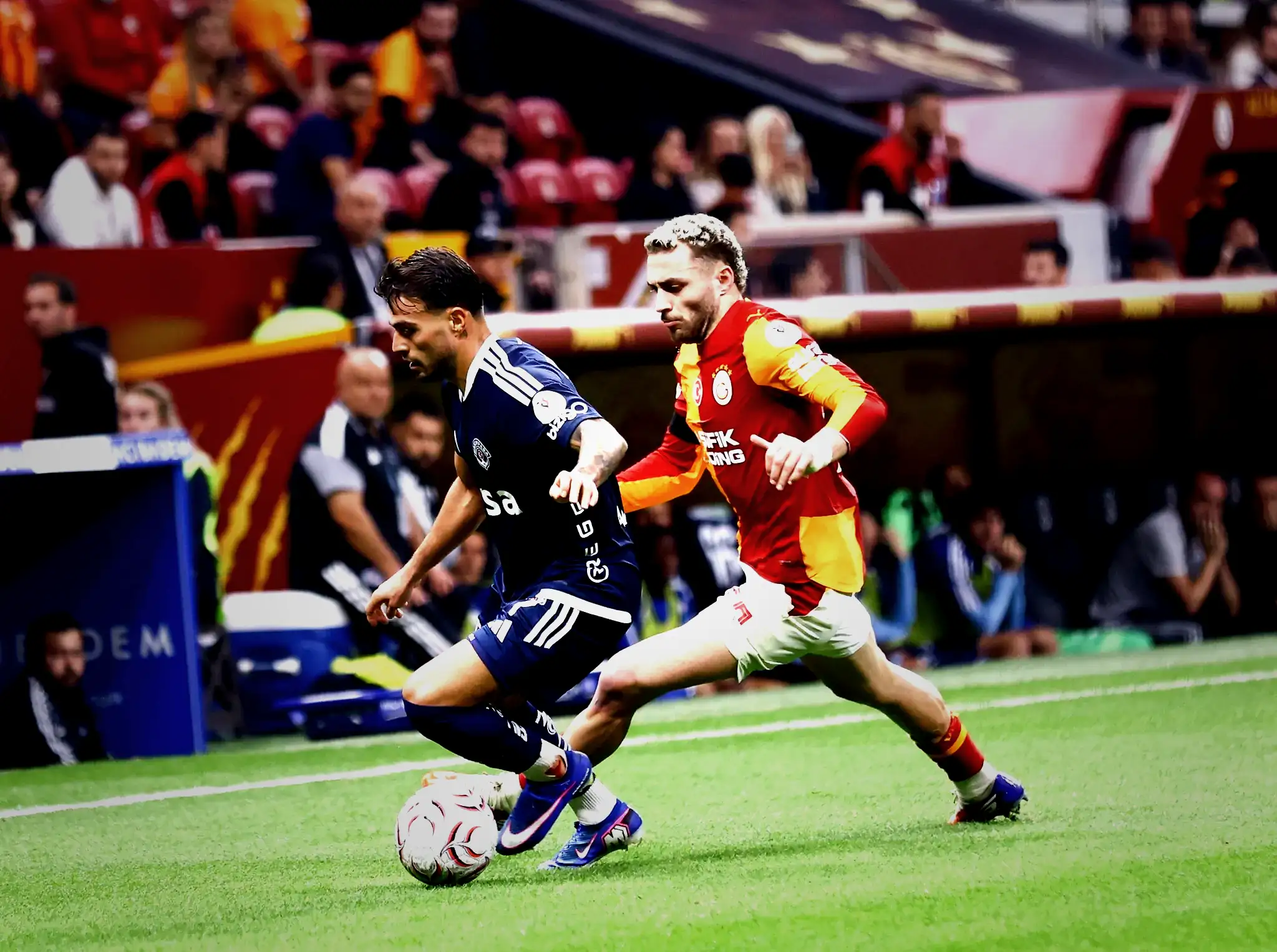 GALATASARAY HABERİ: Ahmet Çakar'dan kırmızı kart yorumu! Bariz gol talihi var mıydı? 9 galatasaray haberi ahmet cakardan kirmizi kart yorumu bariz gol talihi var miydi 7 WFdZKIPg