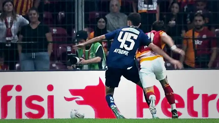 galatasaray kasimpasa macinin cok konusulan durumuna trio noktayi koydu 100 yanlissiz karar 6 3TMg5YwE