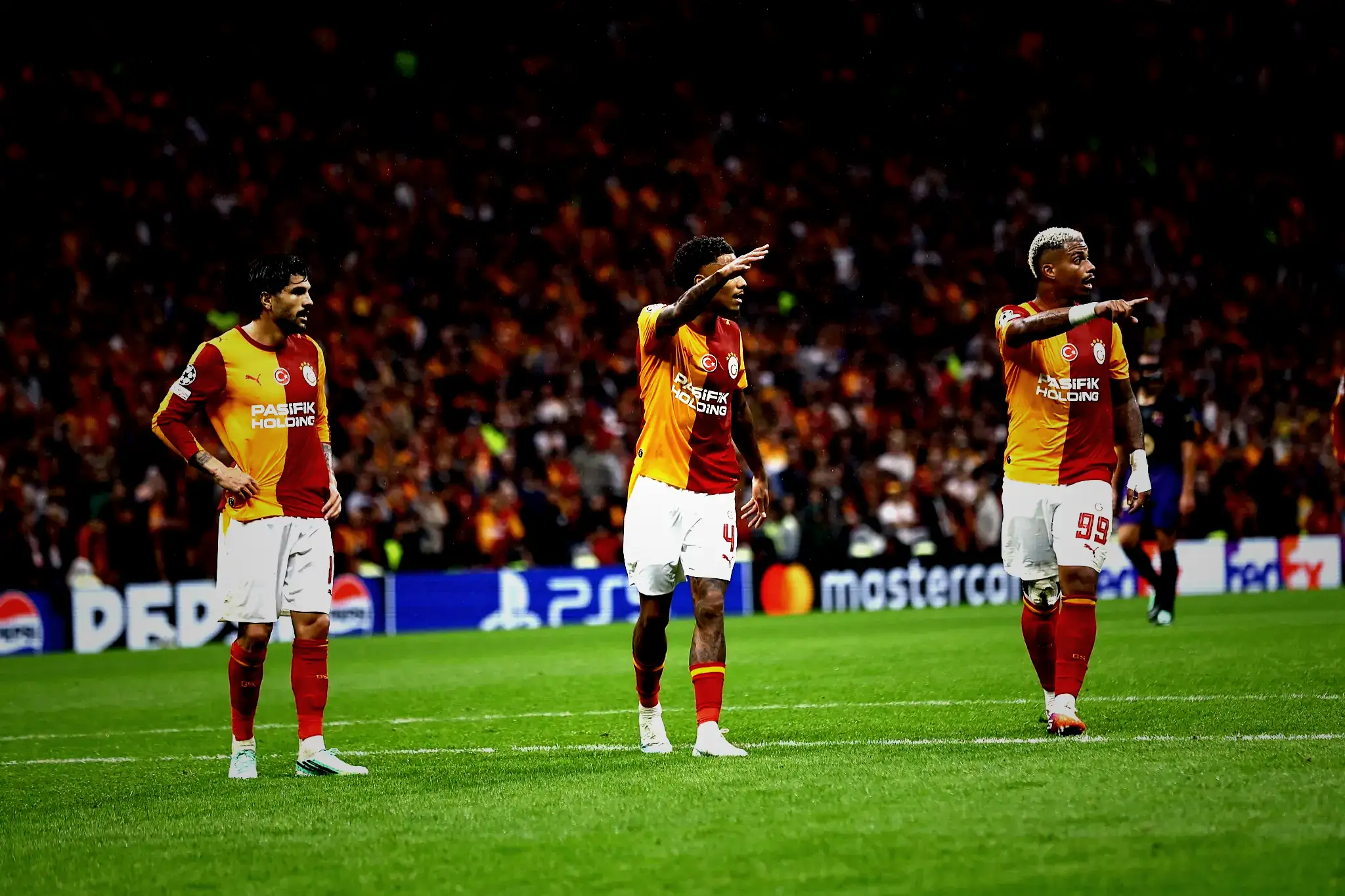galatasaray lille karsisinda bir birinci pesinde daha evvel bunu yapan olmadi 7 28C5HUjw