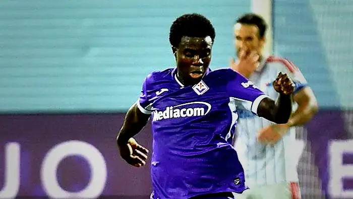 Galatasaray peşindeydi! Fiorentina Christ Oulai için kararını verdi 5 galatasaray pesindeydi fiorentina christ oulai icin kararini verdi 3 e9ij5W5t
