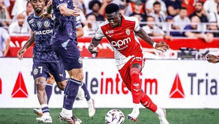 Galatasaray transferde '2. Osimhen' fırsatını kaçırdı! İşte son saniyede yaşananlar: Hayaller suya düştü 3 galatasaray transferde 2 osimhen firsatini kacirdi iste son saniyede yasananlar hayaller suya dustu 1 QdJucXwT