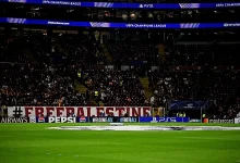 galatasaray tribunlerinden filistine dayanak ZUP4a4ra