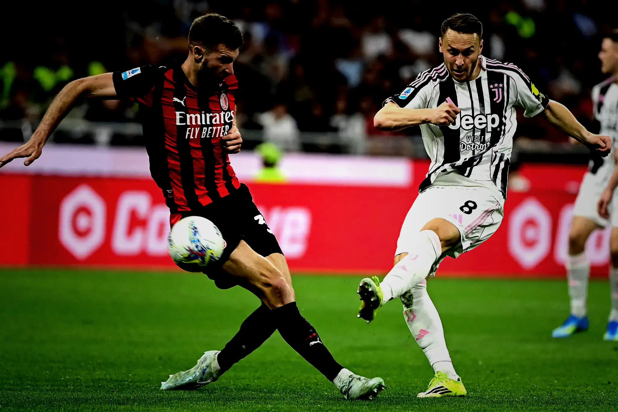 Galatasaray ve Juventus masaya oturuyor! Dönem sonuna kadar kiralanacak 17 galatasaray ve juventus masaya oturuyor donem sonuna kadar kiralanacak 15 XMyXsum1