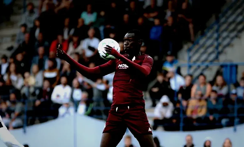 Galatasaray'a 2 metrelik dev golcü: Pape Moussa Fall! 1 galatasaraya 2 metrelik dev golcu pape moussa fall hL2Mgvxm