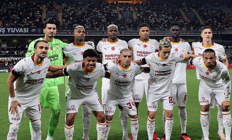 Galatasaray'da bir sakatlık daha! Devre arasında oyundan çıktı 1 galatasarayda bir sakatlik daha devre arasinda oyundan cikti yH2r9tET