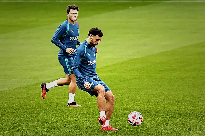 galatasarayda bruno fernandes gelismesi transferin onundeki maniler muhakkak oldu 4 lqWRIQDq
