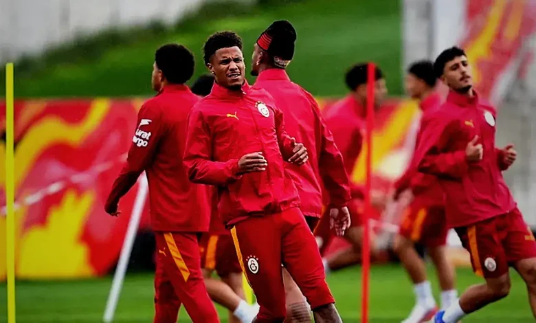Galatasaray'da iki isim bilinmeyen 1 galatasarayda iki isim bilinmeyen Mxsj1eEG